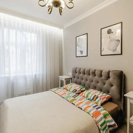 Grand Apartment